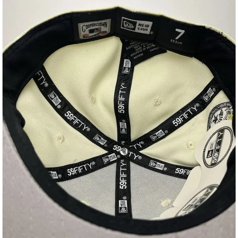 New Era 59FIFTY Los Angeles Dodgers Sugar Skull Fitted Hat Size 7 Off-White/Blac